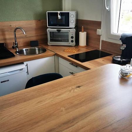Le Smile Apartment Calais Bagian luar foto